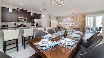 Grhdog9031 - Champions Gate Resort - 5 Bed 4 Baths Townhouse