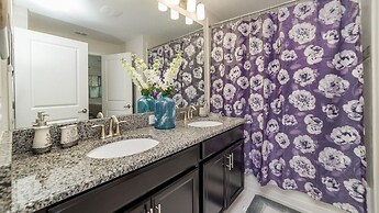 Grhdog9045 - Champions Gate Resort - 4 Bed 3 Baths Townhouse