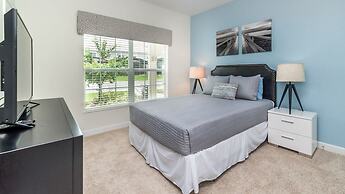 Grhdog9045 - Champions Gate Resort - 4 Bed 3 Baths Townhouse