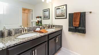 Grhdog9045 - Champions Gate Resort - 4 Bed 3 Baths Townhouse