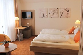 Hotel Schöneck Garni