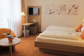 Hotel Schöneck Garni