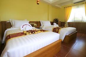 Golden Gum Kino Hotel Nyaung Shwe