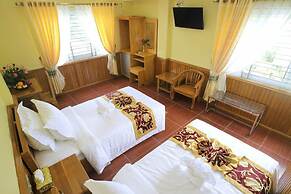 Golden Gum Kino Hotel Nyaung Shwe