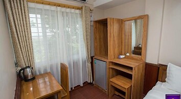 Golden Gum Kino Hotel Nyaung Shwe