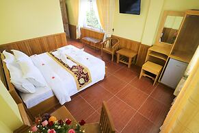 Golden Gum Kino Hotel Nyaung Shwe