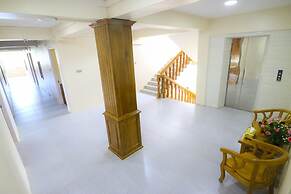 Golden Gum Kino Hotel Nyaung Shwe