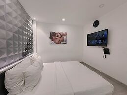 Galaxy Hotel