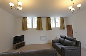 The Castle Collection - 42 Castle Street