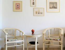 2BDR Amazing Location with Parking