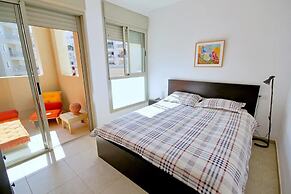 2BDR Amazing Location with Parking