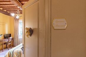 La Casa Medioevale B&B