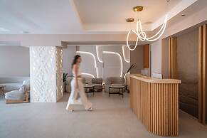 Mary Hotel & Mary Royal Suites