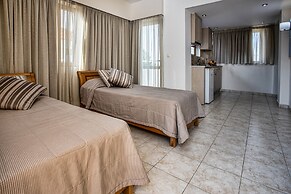 Mary Hotel & Mary Royal Suites