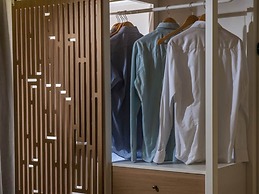 Mary Hotel & Mary Royal Suites