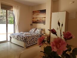 TocToc Victoria Studio Solarium