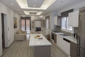 Acropolis Gem by GHH