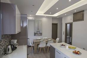 Acropolis Gem by GHH