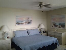 Lovers Key Beach Club by Lovers Key Vacations