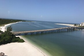 Lovers Key Beach Club by Lovers Key Vacations