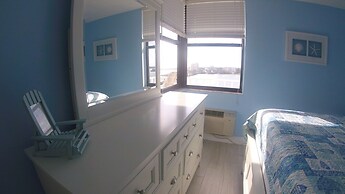 Lovers Key Beach Club by Lovers Key Vacations