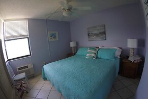 Lovers Key Beach Club by Lovers Key Vacations