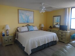 Lovers Key Beach Club by Lovers Key Vacations