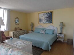 Lovers Key Beach Club by Lovers Key Vacations