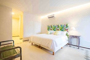 Azara 102 by Tulum Homes