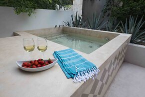 Condo Ceiba by Tulum Homes