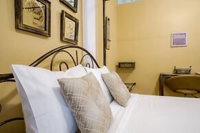 Kentrikon Deluxe Apt Must