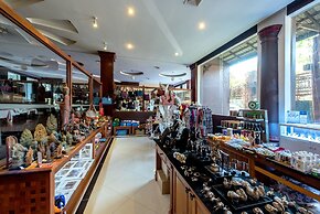 Pacific Premier Resort & Spa