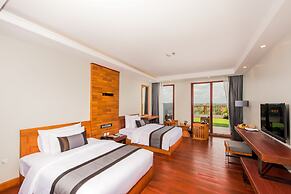 Pacific Premier Resort & Spa