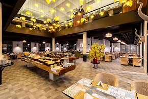 Pacific Premier Resort & Spa