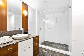 Chevron Renaissance - Q Stay