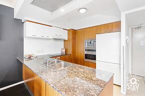 Chevron Renaissance - Q Stay