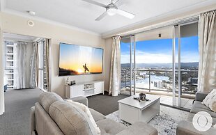 Chevron Renaissance - Q Stay