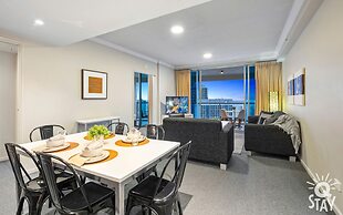 Chevron Renaissance - Q Stay