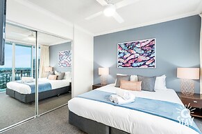 Chevron Renaissance - Q Stay