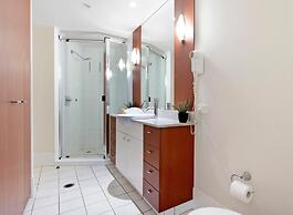 Chevron Renaissance - Q Stay