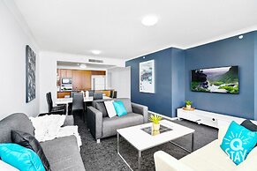 Chevron Renaissance - Q Stay