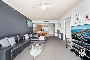 Chevron Renaissance - Q Stay