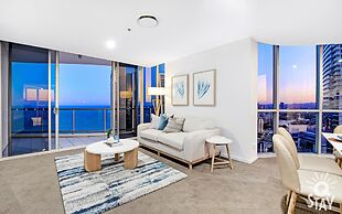 Chevron Renaissance - Q Stay