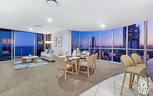 Chevron Renaissance - Q Stay