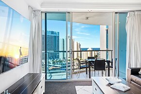 Chevron Renaissance - Q Stay