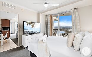 Chevron Renaissance - Q Stay