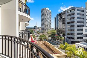 Chevron Renaissance - Q Stay