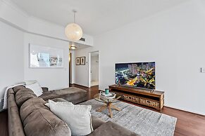 Chevron Renaissance - Q Stay