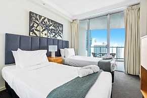 Chevron Renaissance - Q Stay