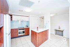 Chevron Renaissance - Q Stay